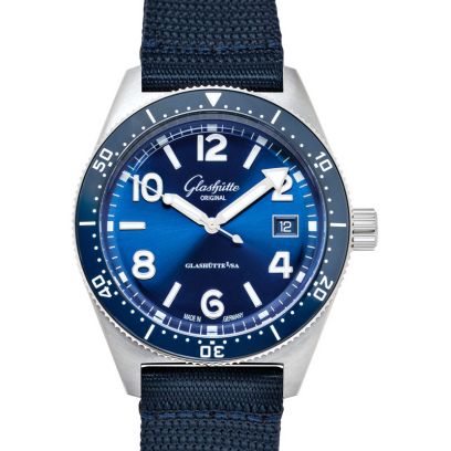 Glashuette Original 1-39-11-09-81-08