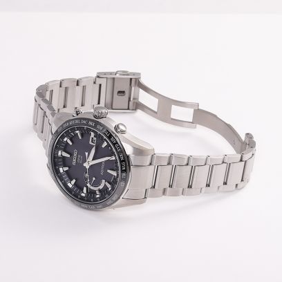 Seiko Astron SBXB085