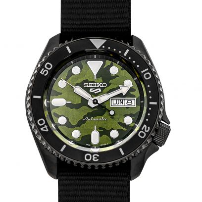 Seiko 5 Sports SRPJ37K1