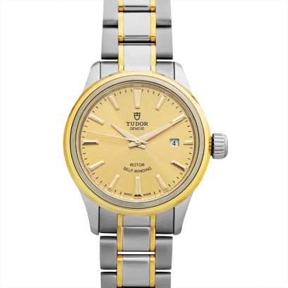 Tudor Style 12103-0001