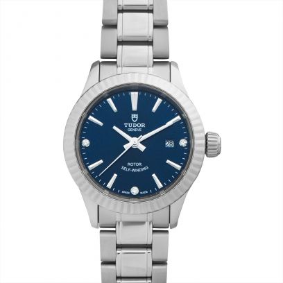 Tudor Style 12110-0017