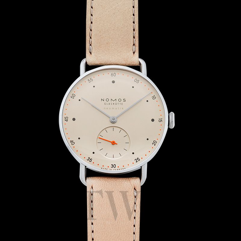 1107 Nomos Glashuette Metro