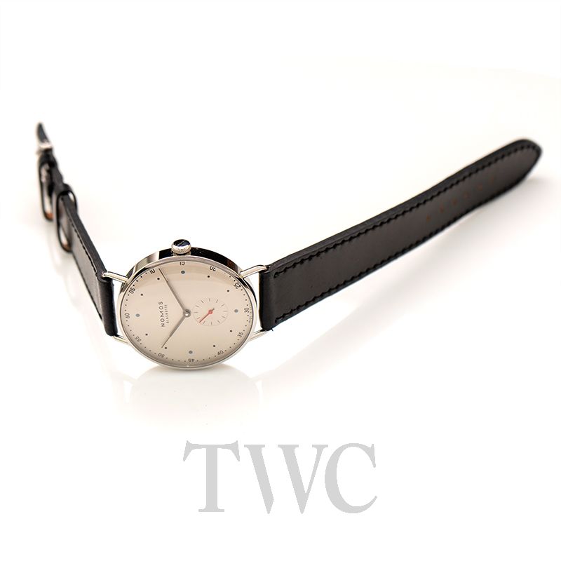 1108 Nomos Glashuette Metro