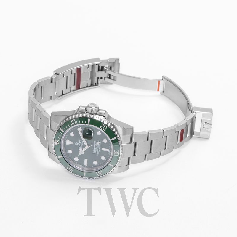 Rolex Submariner Hulk Green Dial 116610LV-0002