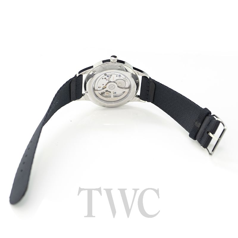 Nomos club 775 sales