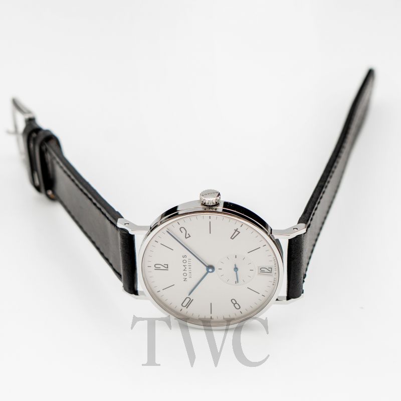 130 Nomos Glashuette Tangente
