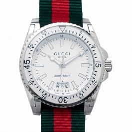 【貴重商品】グッチGUCCI YA136207 日本未販売モデル 貴重商品】グッチGUCCI YA136207 日本未販売モデル