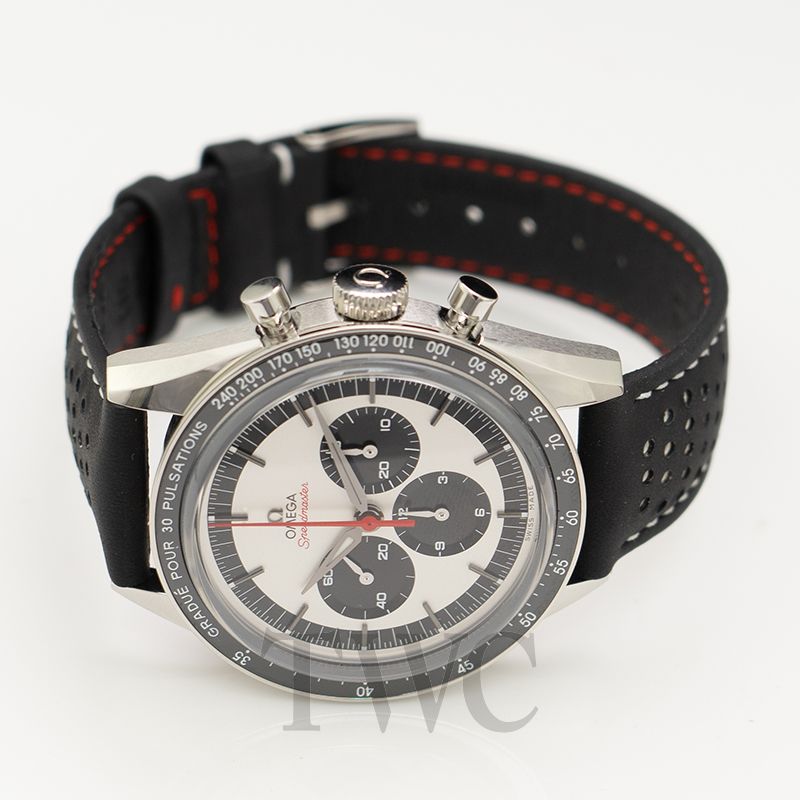 omega moonwatch 39mm