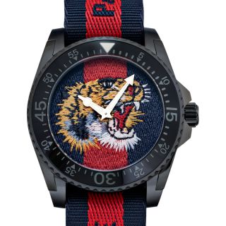 YA136204 Gucci Dive