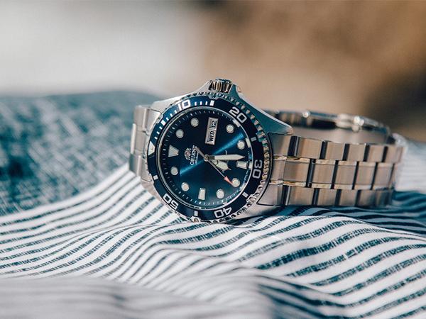 orient ray 2 vs rolex submariner