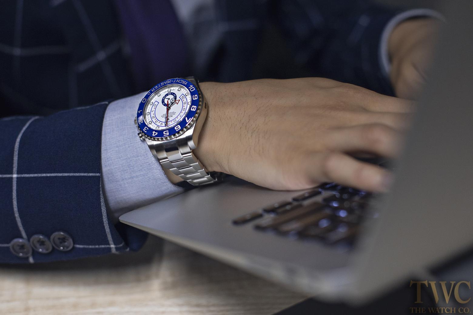 Buying A New Watch? Read This First!