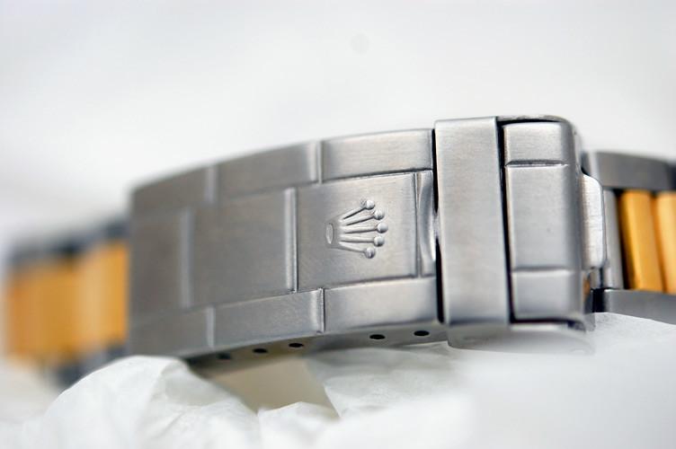 Tri- Fold Security Clasp For Metal Watch Bracelets