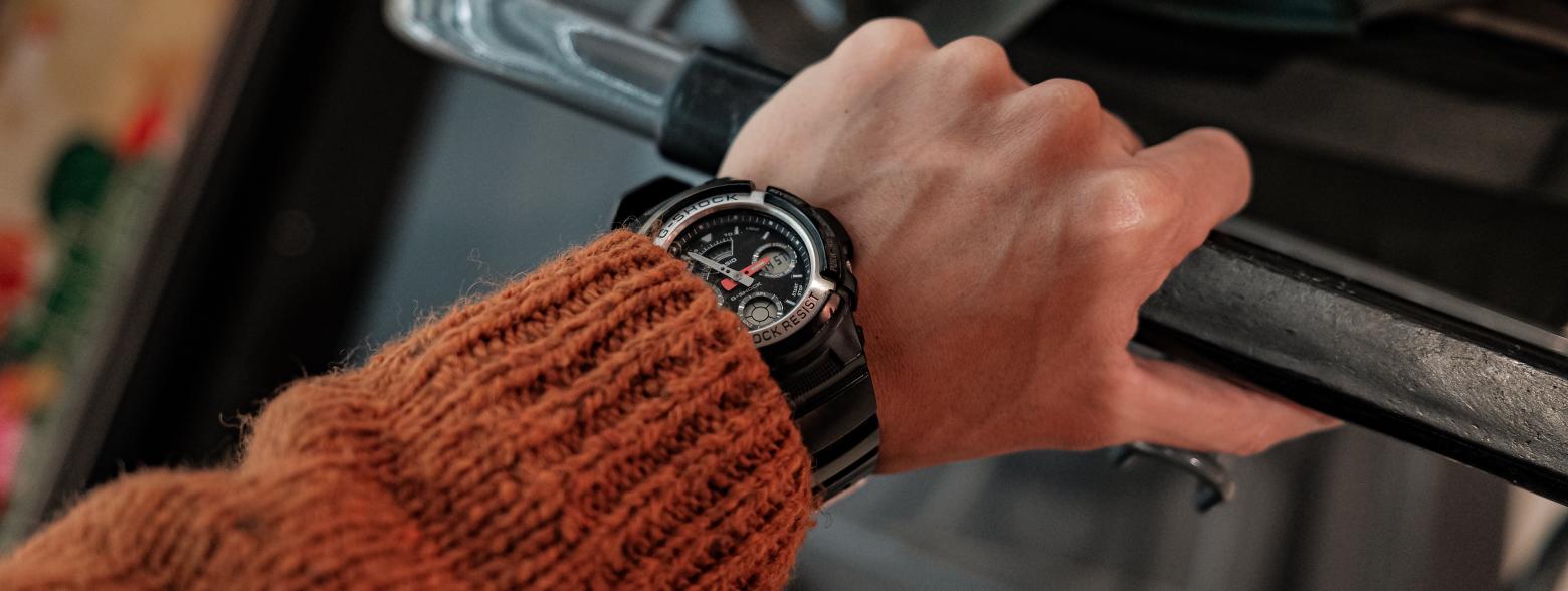 How to Set The Time on G-Shock Watch: A Detailed and Super Easy Guide - Watch Company